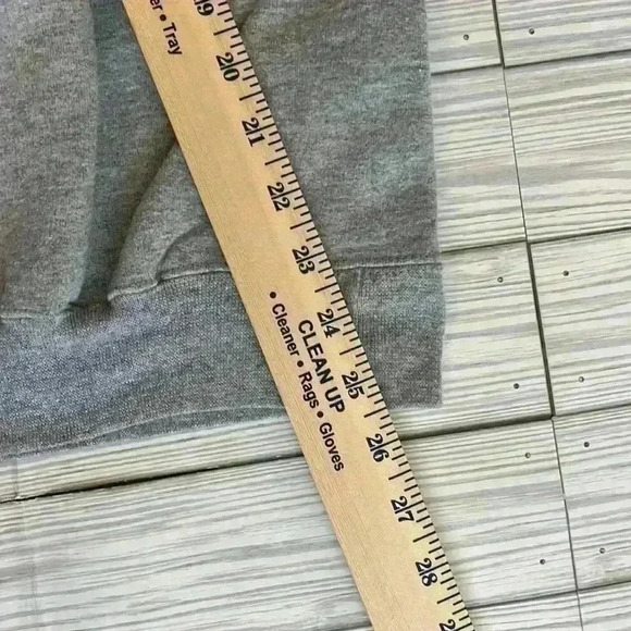 90’s Mickey Mouse Crewneck - Picture 6 of 6